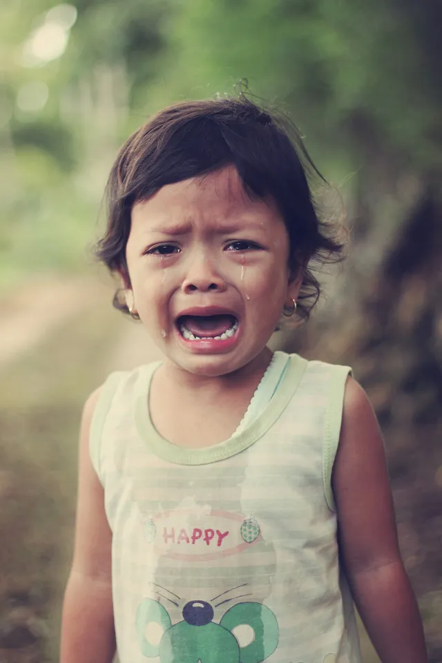 Niño pequeño llorando, manejo de rabietas